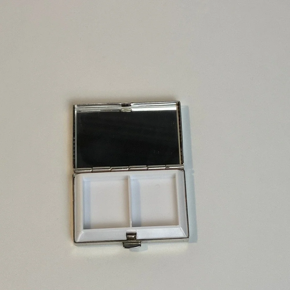 Stephanie Vintage Silver Tone Geometric Diamond Pill Box Case Mirror Two Section